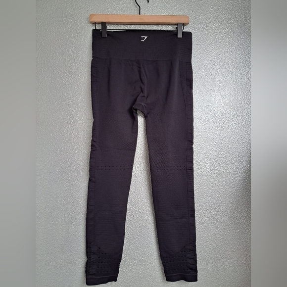 Gymshark Seamless Black Leggings With Side Cutouts - Picture 7 of 7